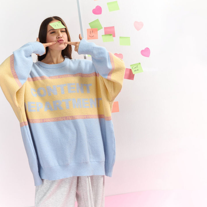 Lady Oversized sweater with creative inscription Lune London