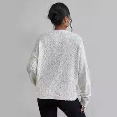 Casual knit sweater for women with raglan sleeves and structured fabric Lune London