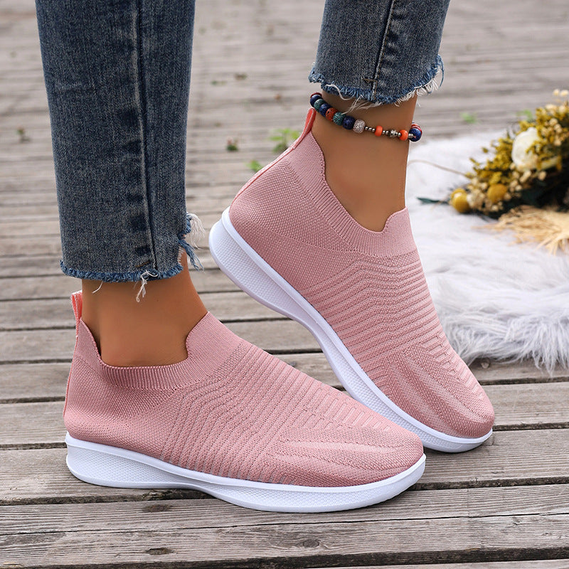 Comfortable slip-on sneakers for women with breathable material upper Lune London