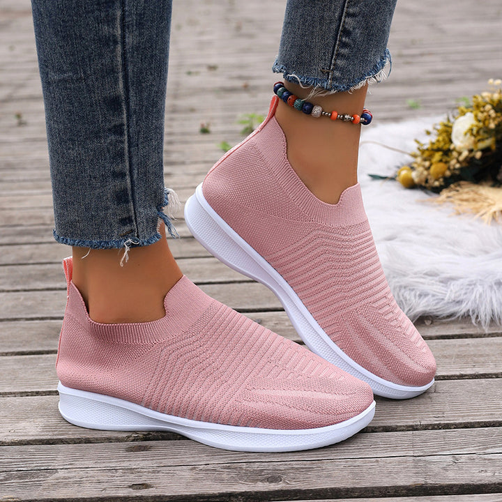 Comfortable slip-on sneakers for women with breathable material upper Lune London