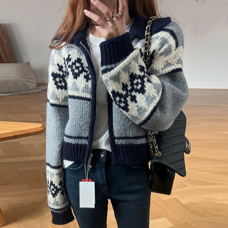 Knit jacket for women with floral pattern and comfortable high collar Lune London