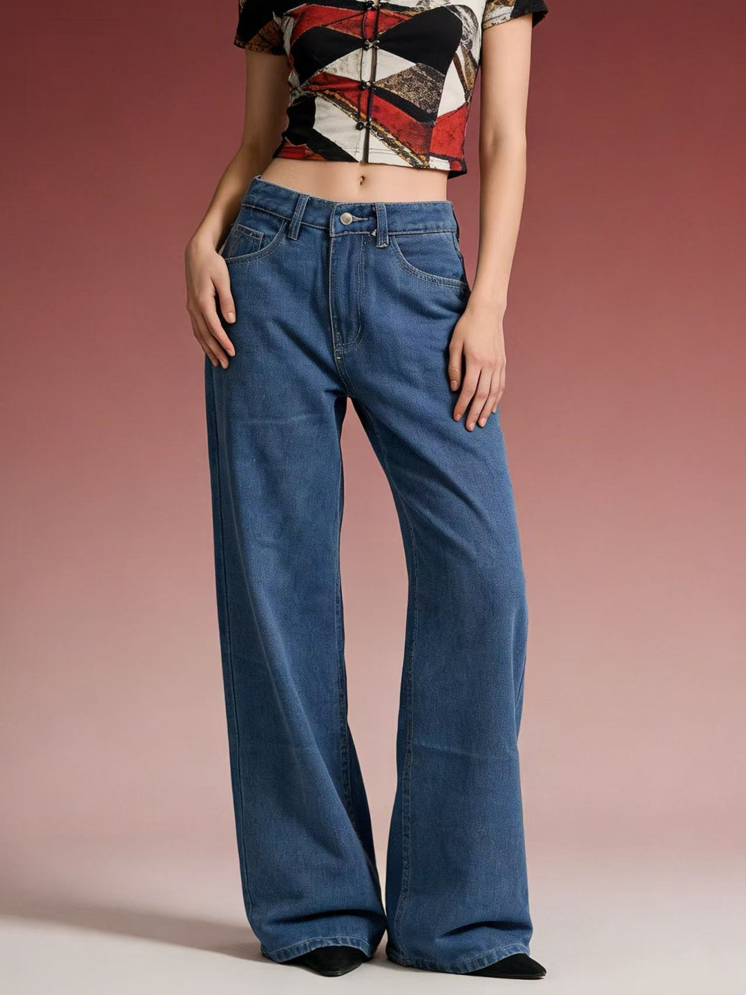 Women wide denim pants with vintage wash and high-waisted waistband Lune London