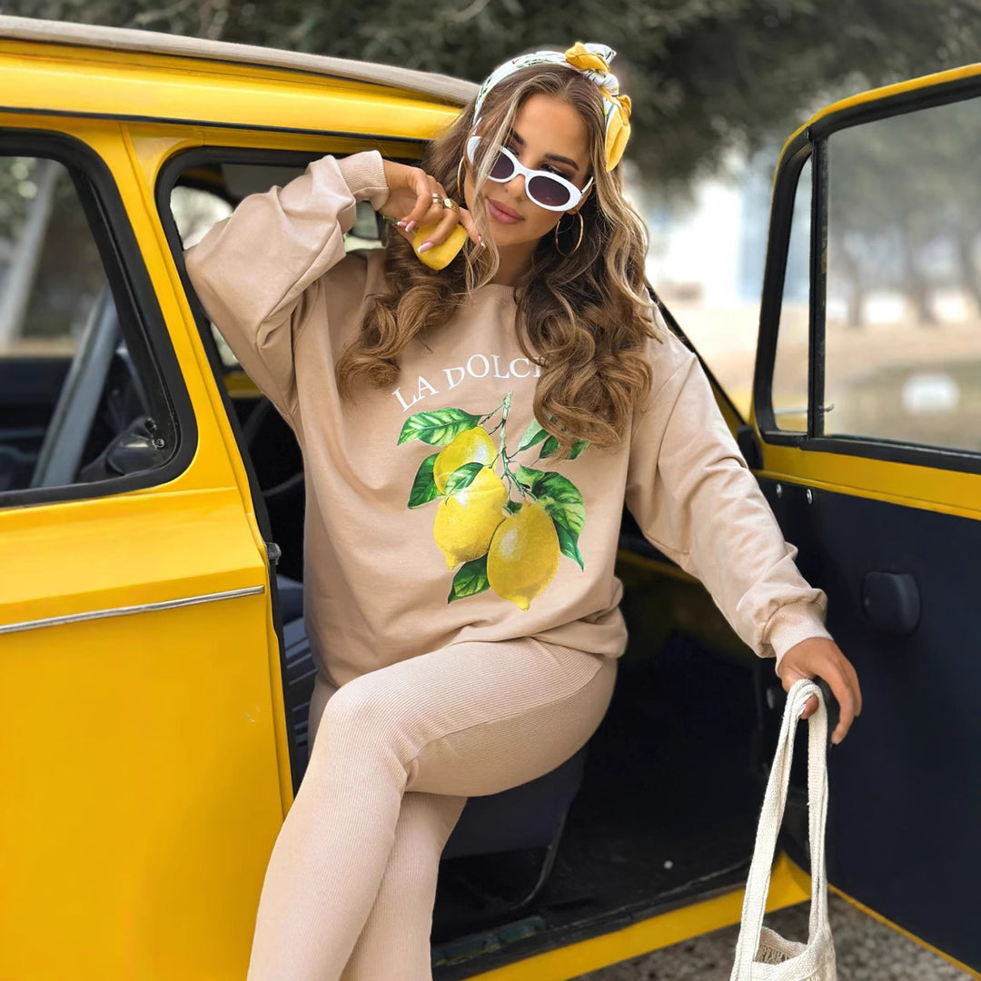Women's Leisure Suit Chic & Stil