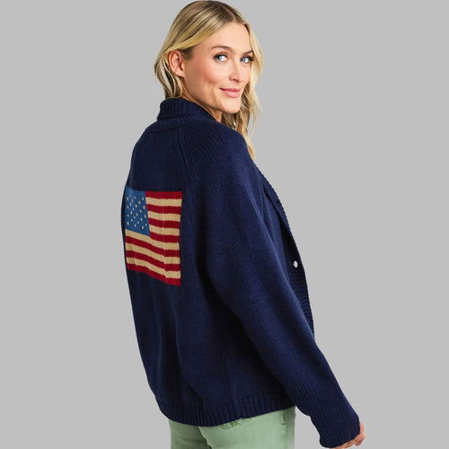 Women's knitted jacket with a trendy design and comfortable pockets Lune London