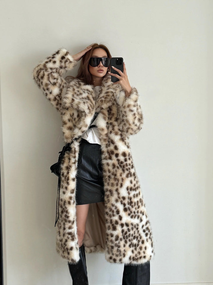 Ladies Elegant Faux Fur Coat with Animal Pattern Lune London