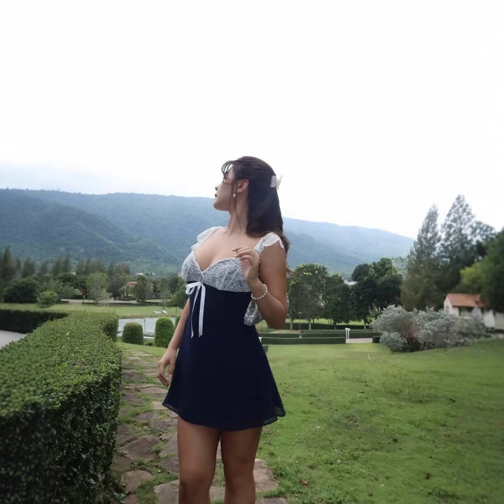 Nightgown for women with a lace top and an elegant bow decoration Lune London