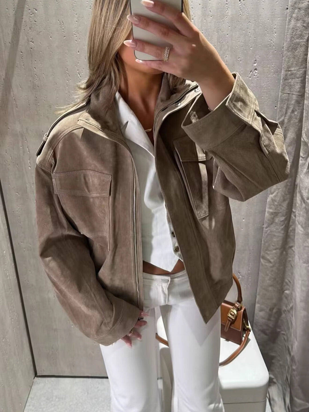 Trendy utility jacket for women with practical pockets and high collar Lune London
