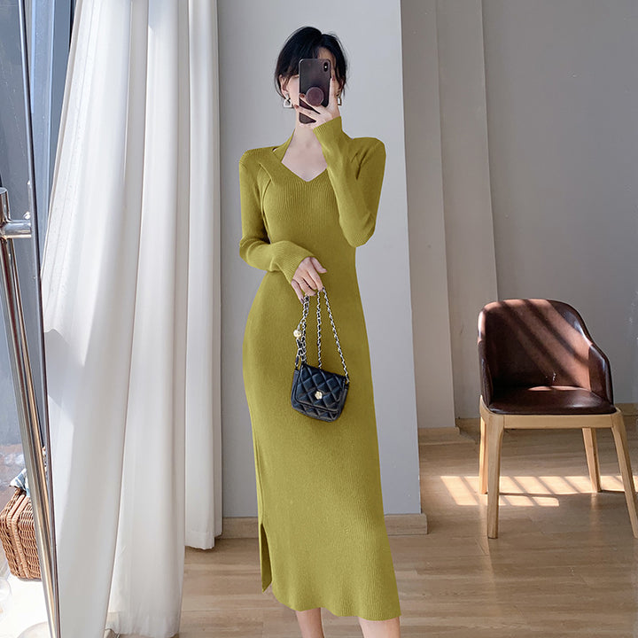 Robe longue à manches longues pour femmes avec décolleté en V et fente latérale Chic & Stil