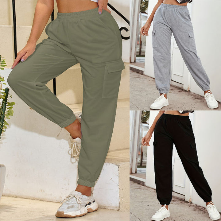 Cargo pants for women with elastic waist and practical pockets Lune London
