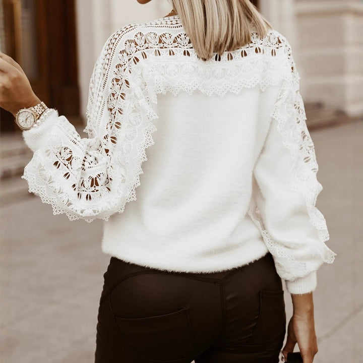 Knitted sweater for women with lace elements and ruffles Lune London