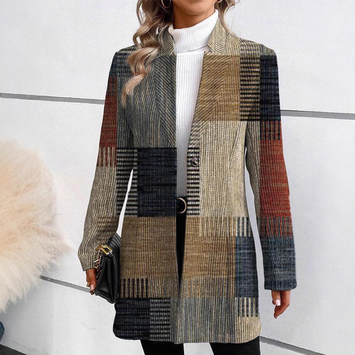 Elegant checkered coat for women Lune London