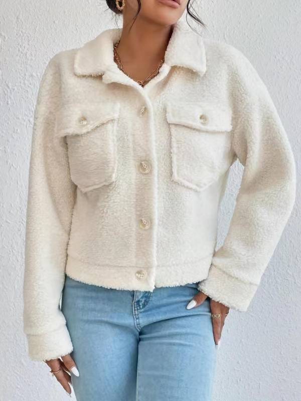 Ladies Comfortable and Stylish Fleece Jacket with Practical Pockets Lune London