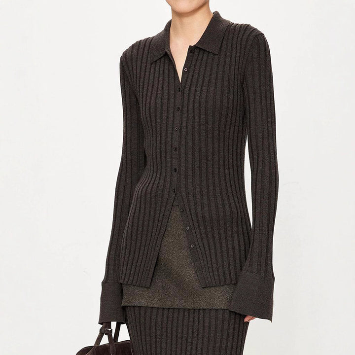 Chemises en tricot côtelé pour femmes avec une coupe ajustée Chic & Stil