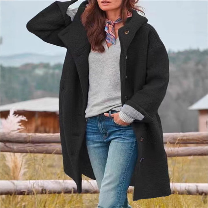 Oversized wool coat for women with a sporty cut and large pockets Lune London
