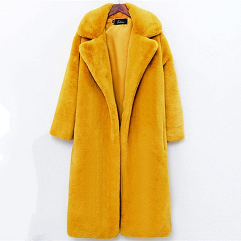 Ladies Long Teddy Coat with Wide Lapels and Elegant Cut Lune London