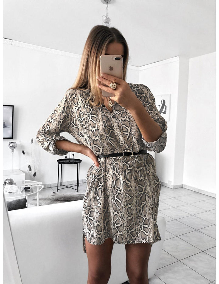 Shirt dress for women with geometric pattern and waist belt Lune London