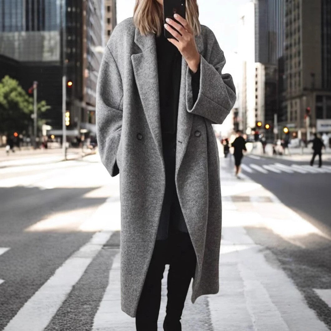 Oversized wool coat for women with structured collar and trendy button details Lune London
