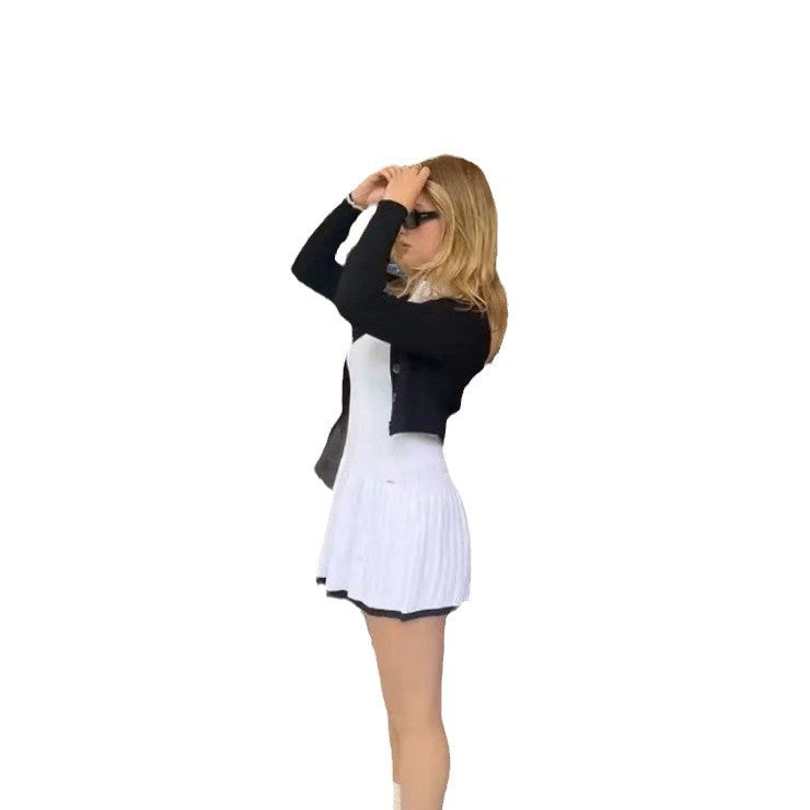 Dress woman with pleated details and elegant A-line cut Lune London