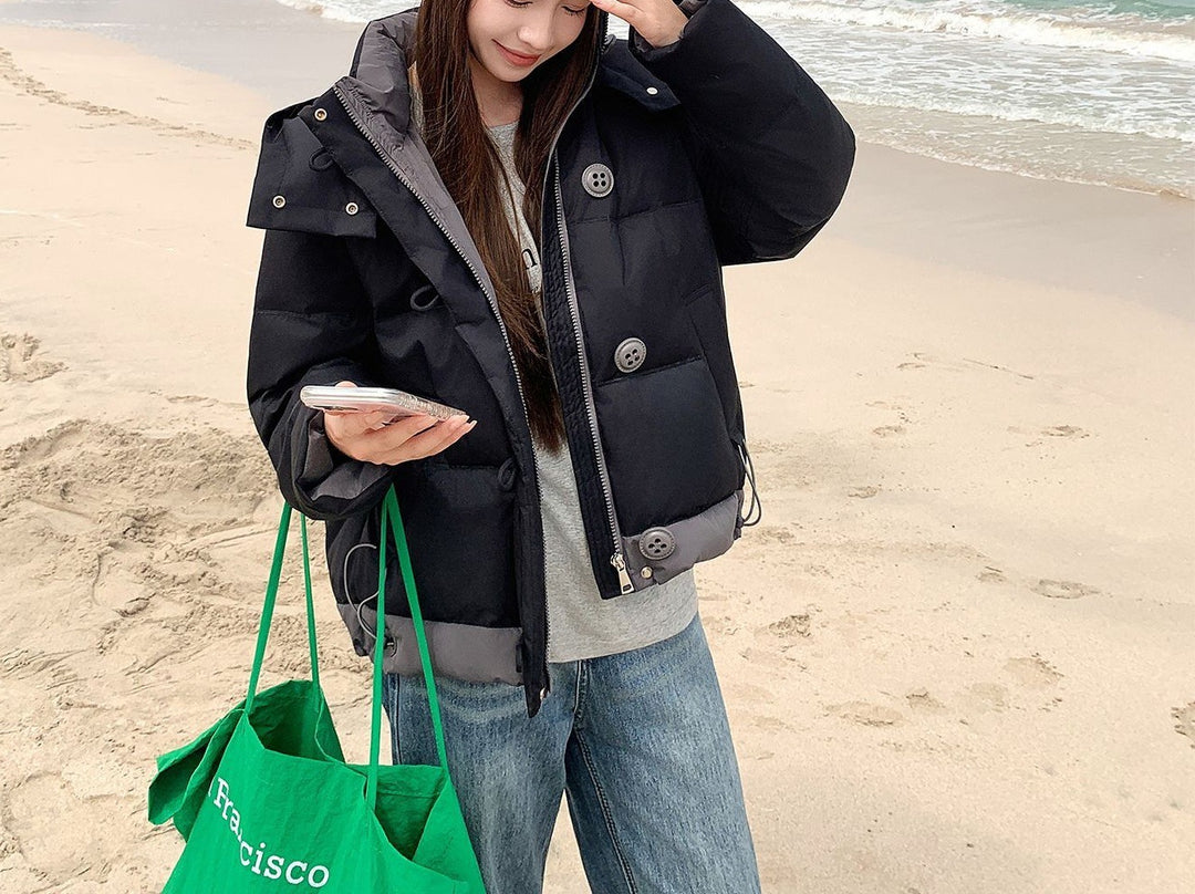 Veste de transition tendance pour femmes avec col montant moderne et poches pratiques Chic & Stil