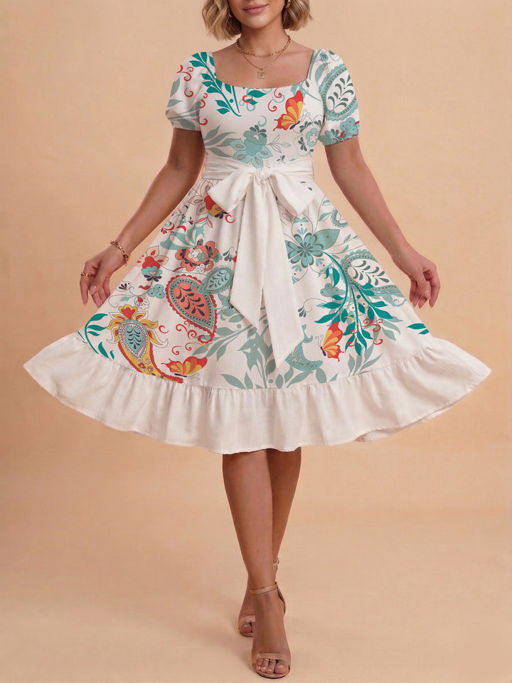 Women's elegant maxi dress with floral design and waist belt Lune London