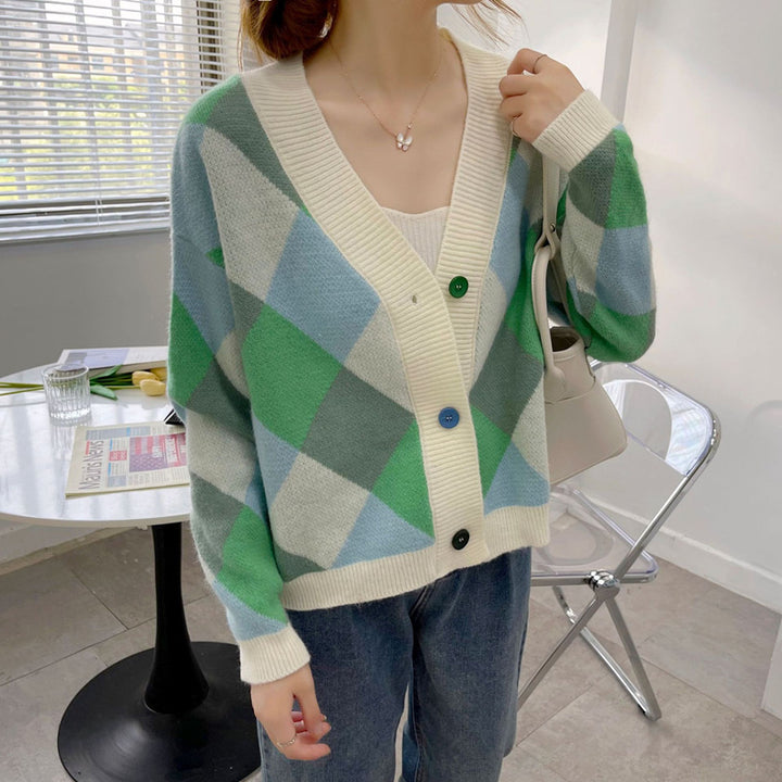 Women's cardigan with modern diamond pattern Lune London