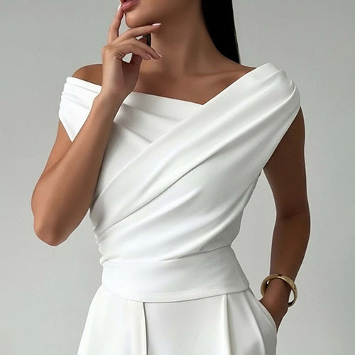 Haut Élégant Femme avec Look Enveloppé et Accent sur la Découpe Chic & Stil
