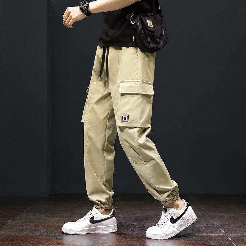 Pantalon cargo pour hommes avec taille élastique et poches pratiques Chic und Stil