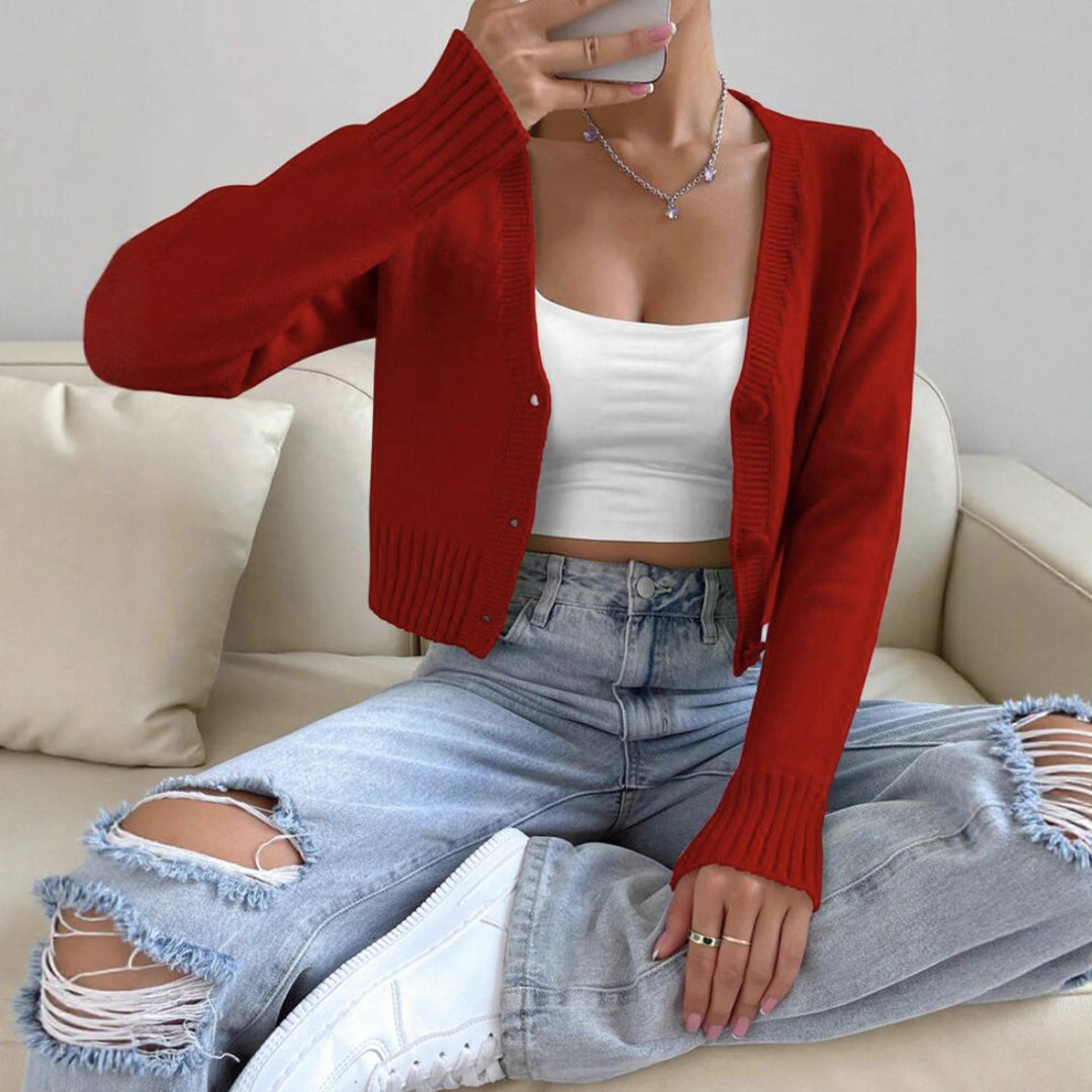Ladies short sleeve cardigan with a fine ribbed knit design Lune London
