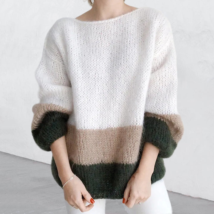 Coarse knit sweater for women with a modern block pattern and a relaxed fit Lune London
