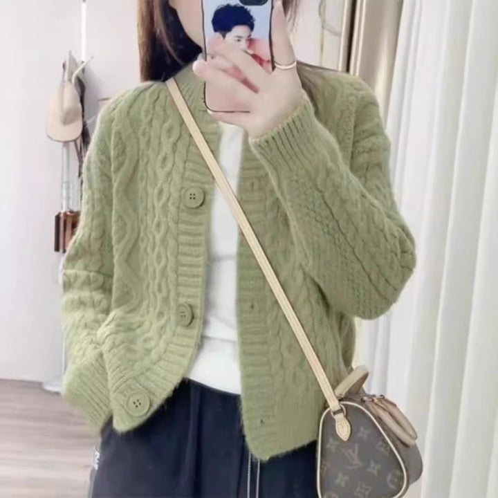 Women's knit jacket with a classic cable pattern Lune London
