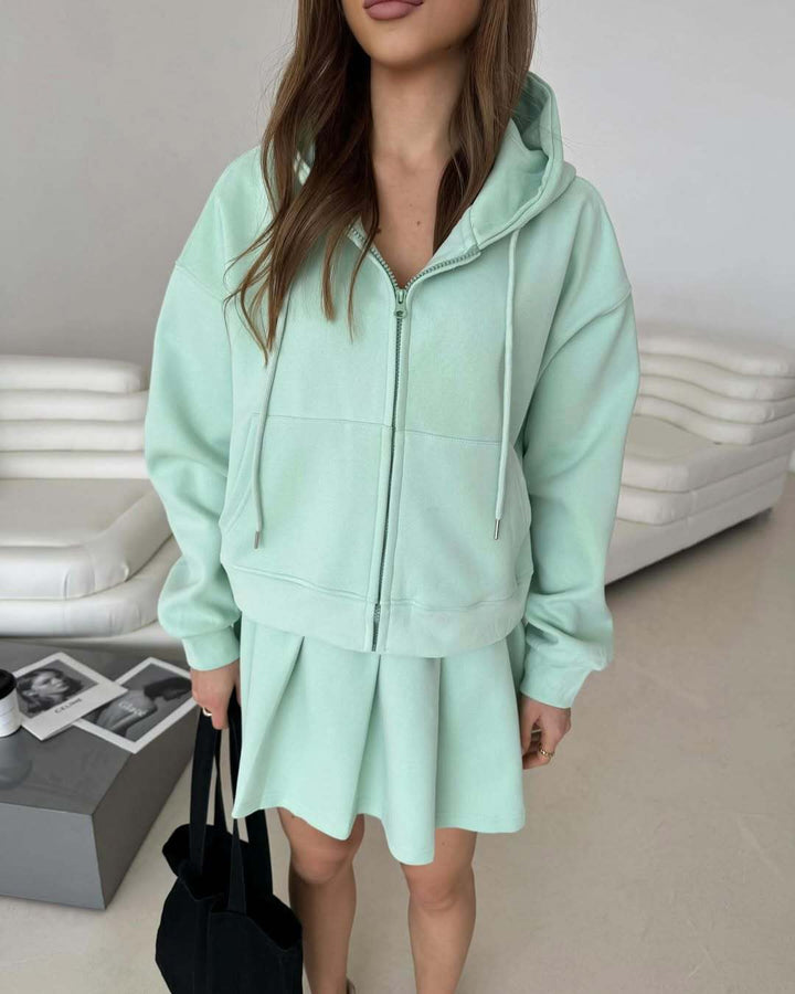 Women's sports top with skirt and hood Lune London