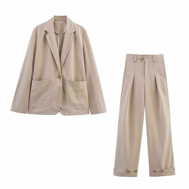 Modern blazer for women with practical pockets Lune London