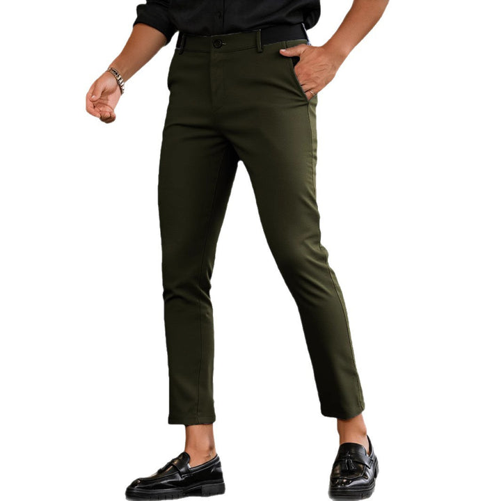 Chino pants for men with elegant cut and practical design Lune London