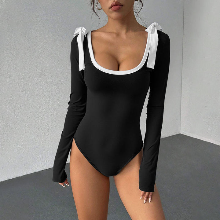 Chic & Stil long sleeve women's body with decorative knots