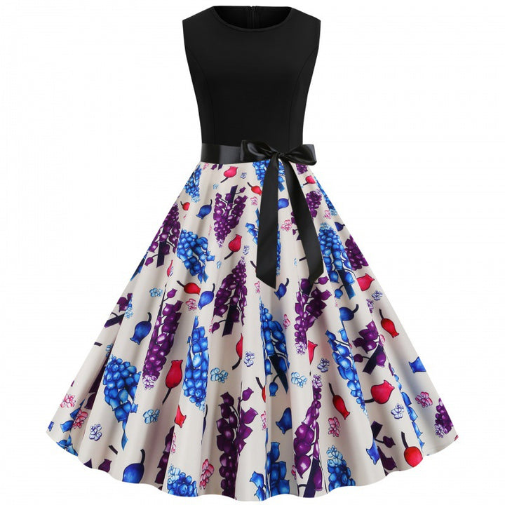 Robe swing pour femmes avec motif floral et ceinture à la taille Chic & Stil