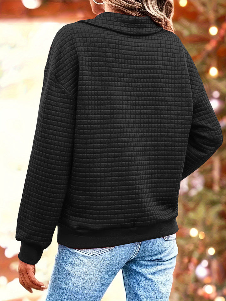 Casual sweater for women in textured fabric Lune London