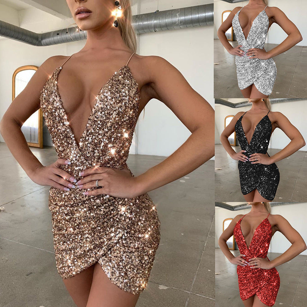 Robe de soirée pour femmes avec décolleté en V profond et garniture de sequins glamour Chic & Stil