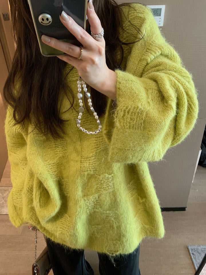 Oversized knit sweater for women in a casual style