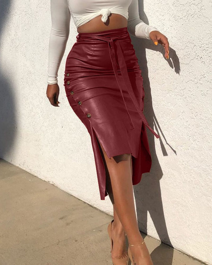High-waisted midi skirt for women with button details Lune London