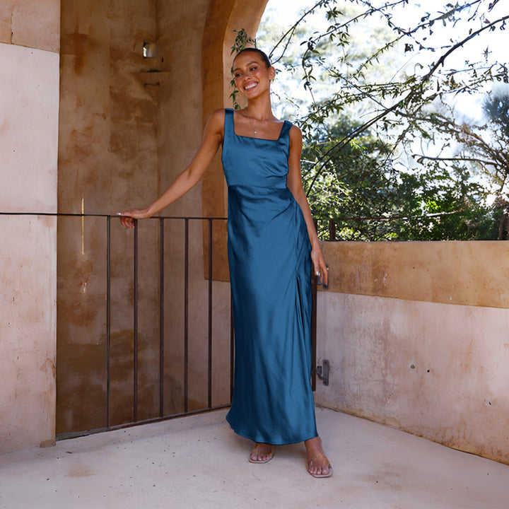Elegant maxi dress for women with side slit and thin straps Chic & Stil