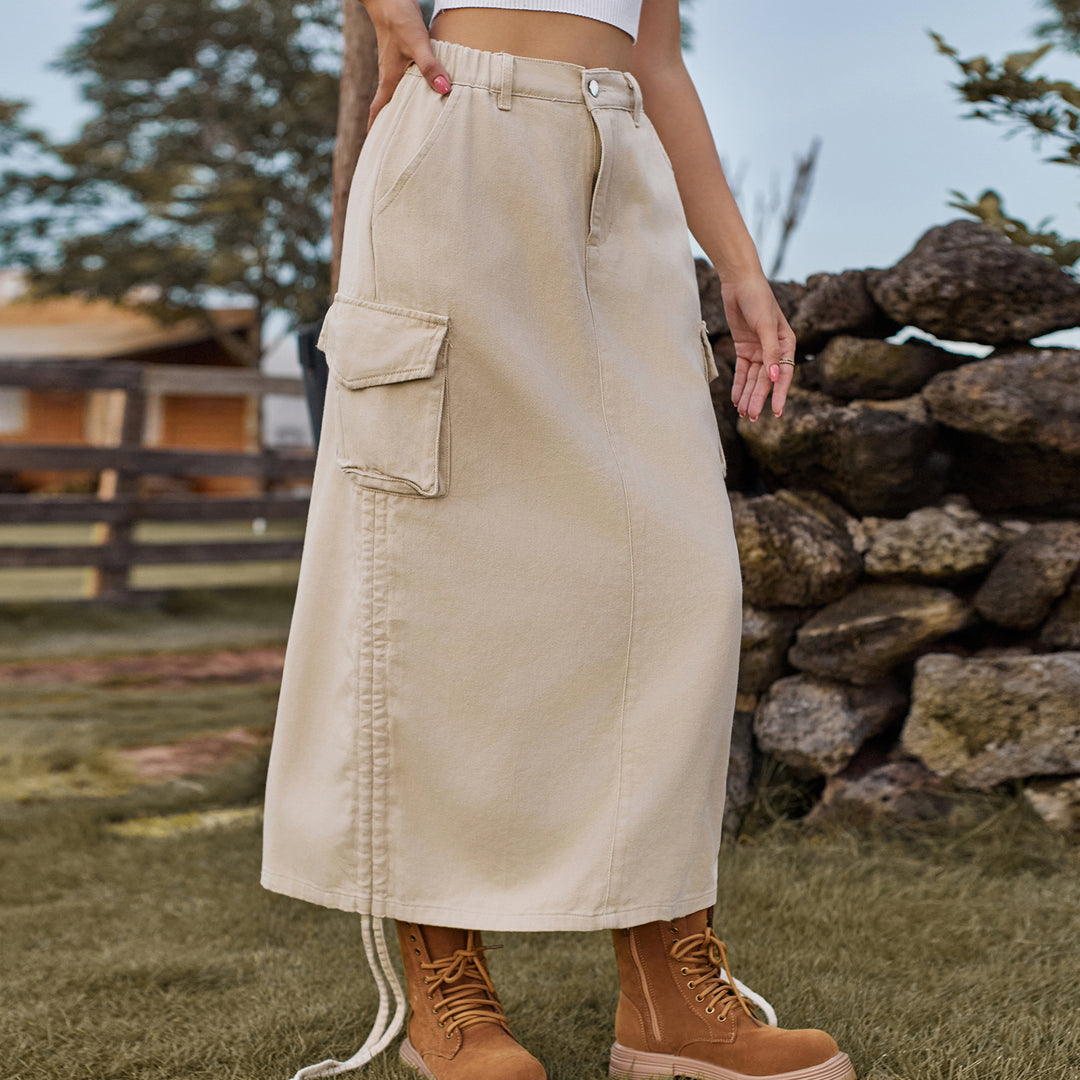 Cargo skirt for women with adjustable waist and practical side pockets Lune London