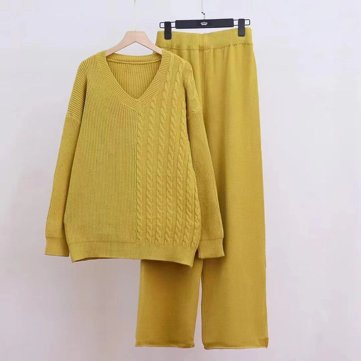 Pull en fine maille pour femmes et pantalon à coupe large avec décolleté en V et design en relief Chic & Stil