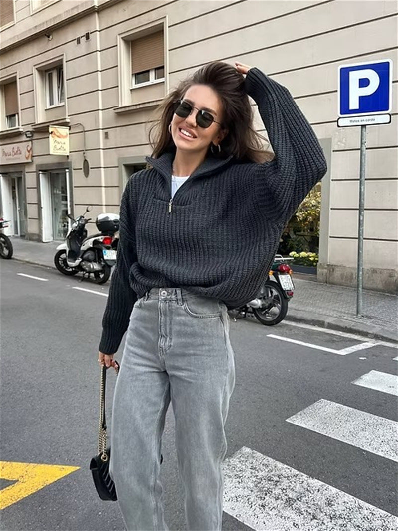 Women's thick knit sweater with high collar and zipper Lune London
