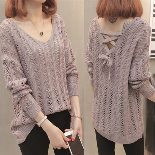 Lightweight knitted sweater for women with V-neck Lune London