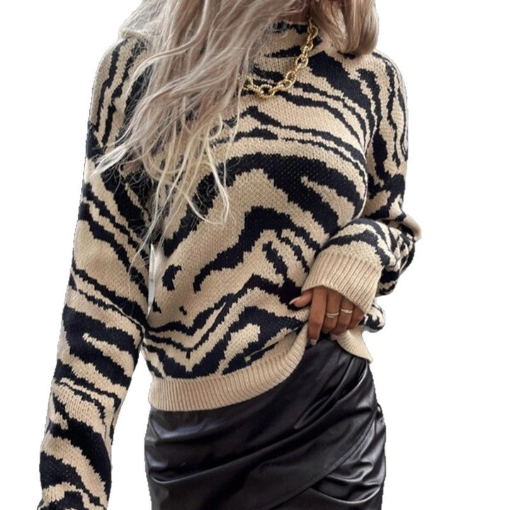Modern sweater for women with zebra pattern Lune London
