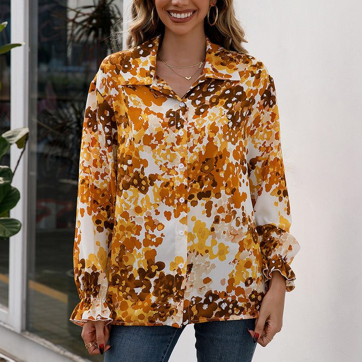 Elegant women's blouse with floral pattern and wide sleeves Lune London