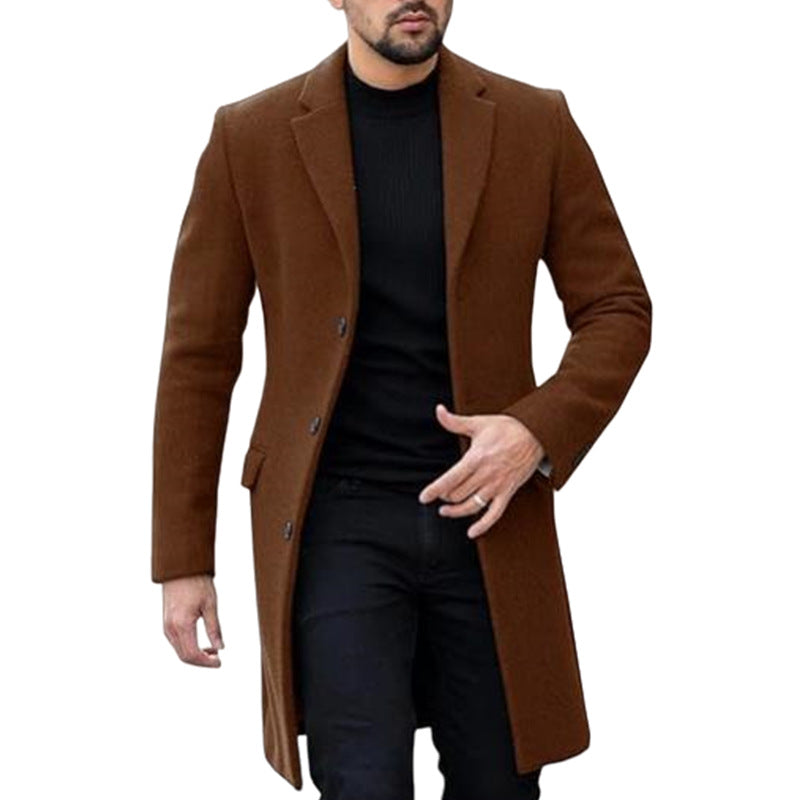 Elegant wool coat for men with a modern cut and practical pockets Lune London