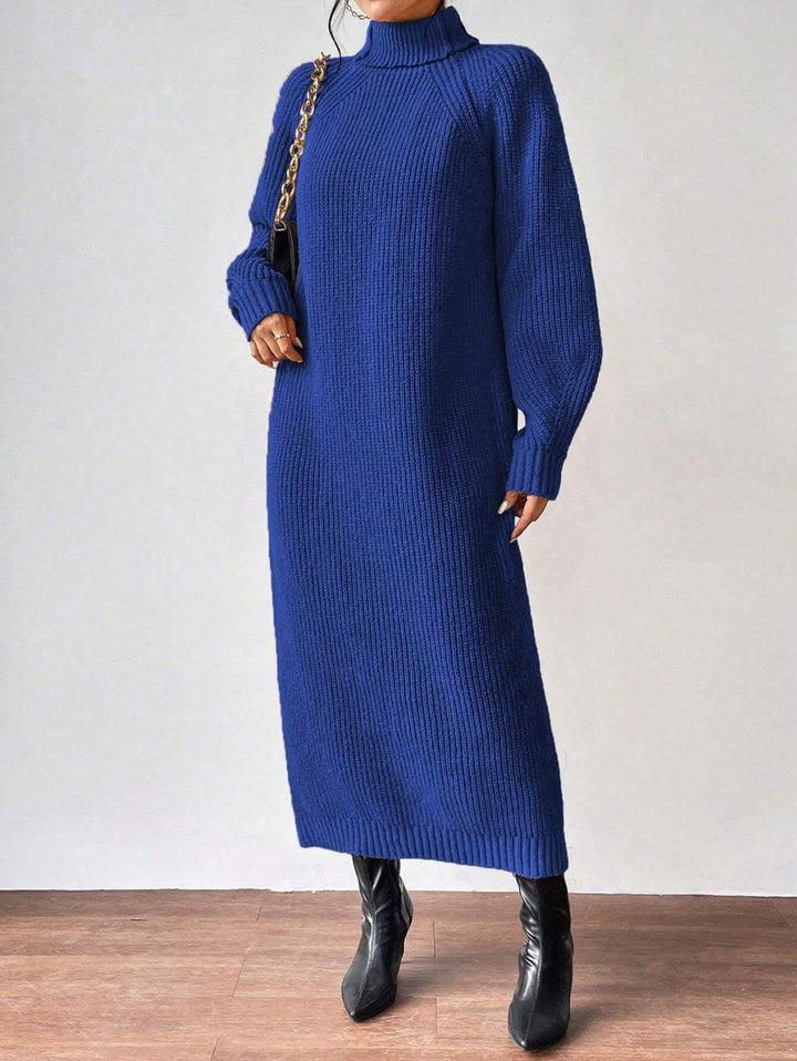 Robe tricotée de mode féminine avec col montant et coupe ample Chic & Stil