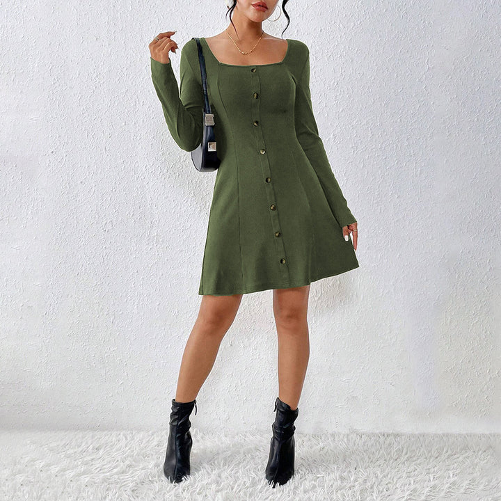 Robe à boutons pour femmes avec manches longues et décolleté carré Chic & Stil