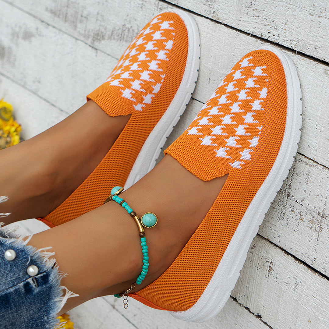 Comfortable slip-on sneakers for women with a modern houndstooth pattern Lune London
